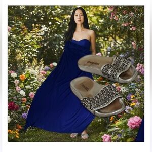 CHANEL Metallic Silver Chain Slide Sandals